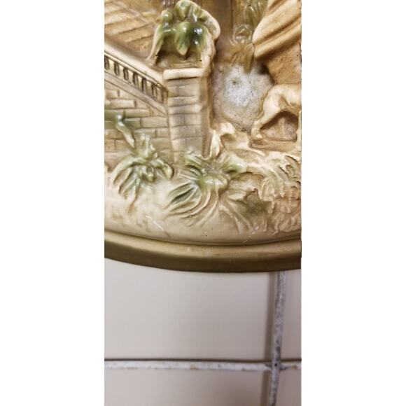 Vintage Chalkware Wall Plaque, 3D Plate Plaster Large Round, Victorian Style - Picture 5 of 6